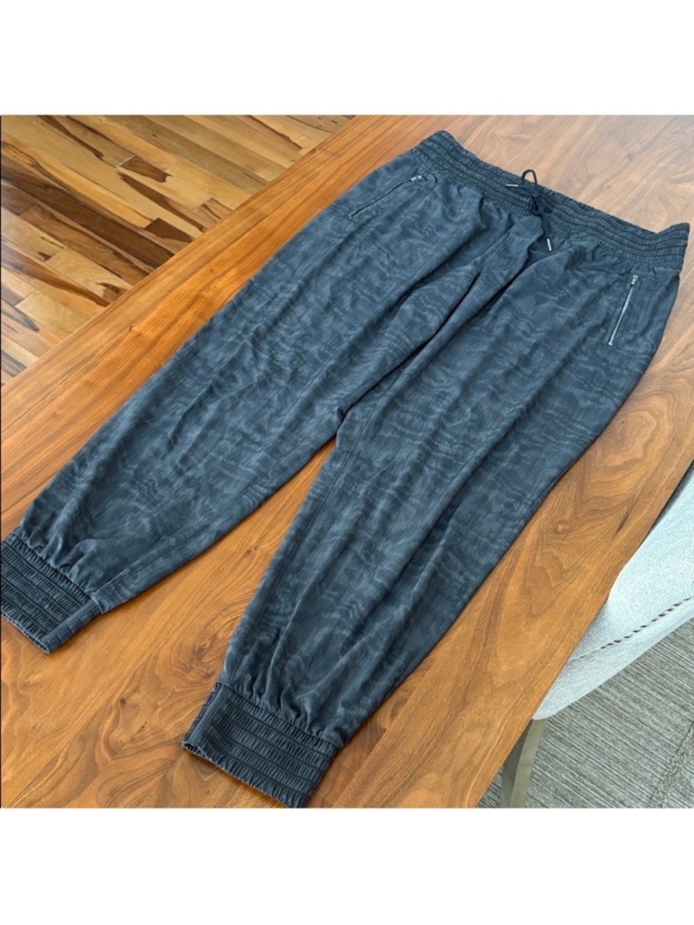 Athleta Women’s Washed Charcoal Black Joggers - Drawstring Zip Pockets